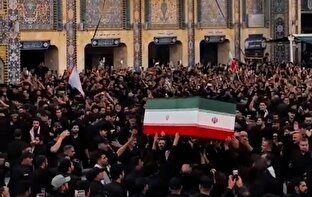 اشک‌های عزاداران عراقی حاضر در بین‌الحرمین