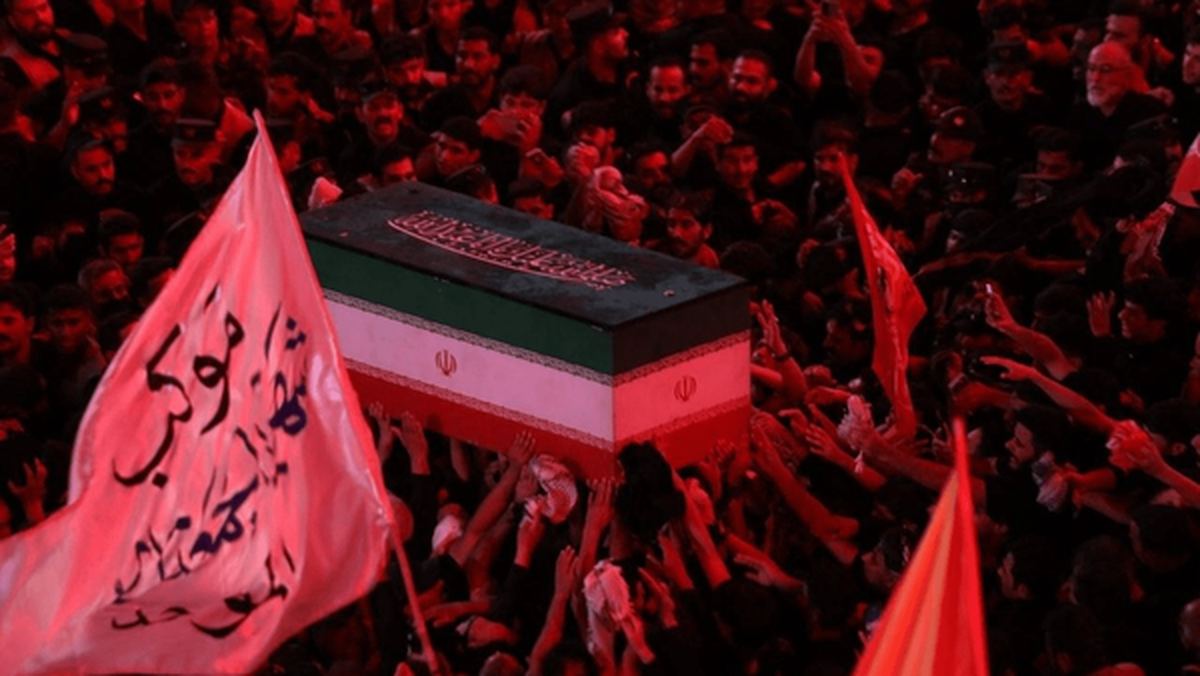پایان مراسم ۷ ساعته تشییع پیکر رهبر شهید انقلاب در کربلا