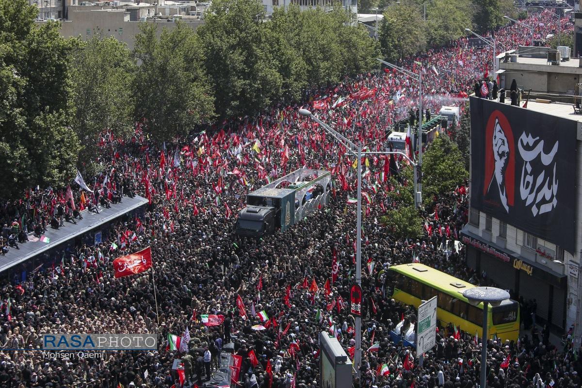 پیام تشییع میلیونی امام شهید، پیروی از ولایت و خون‌خواهی امام شهید بود