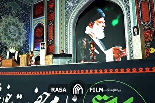 طنین یاد رهبر شهید انقلاب در صحن و سرای رضوی