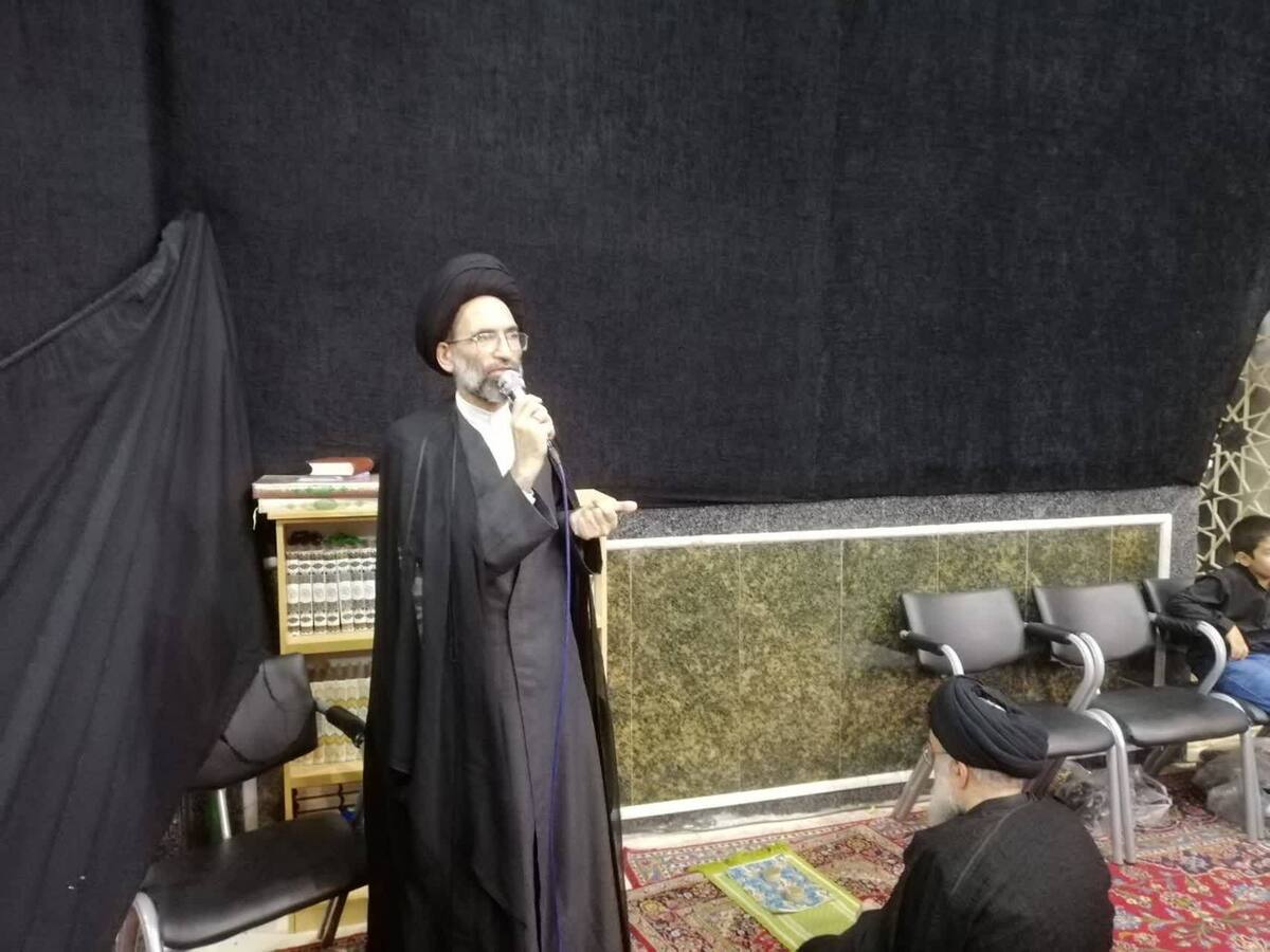 ترامپ و نتانیاهو با اصل اسلام ناب محمدی مخالف هستند