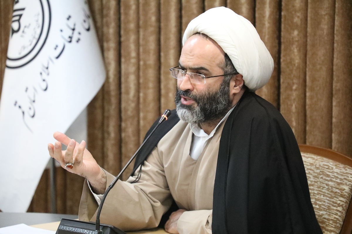 مدیرکل تبلیغات اسلامی قم، رئیس کمیته مردمی تشییع امام شهید در استان شد