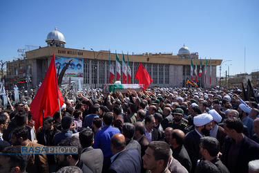 تشییع با شکوه طلبه شهید حجت الاسلام قاسمی در همدان