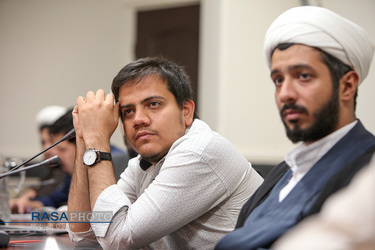 سیزدهمین گعده یادداشت خوانی نویسندگان حوزوی