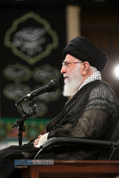 دیدار هزاران نفر از فرماندهان سپاه پاسداران انقلاب اسلامی با حضرت آیت الله خامنه ای فرمانده کل قوا