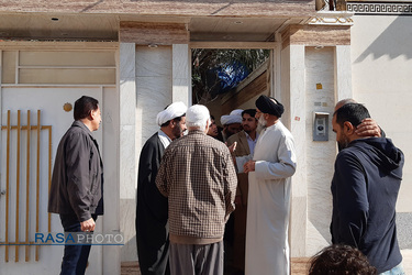 بازدید نماینده ولی فقیه در استان خوزستان از مناطق دچار آب گرفتگی