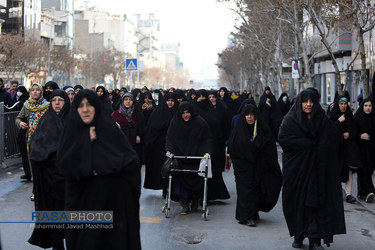 راهپیمایی نمازگزاران مشهد در حمایت ازسپاه و اقتدار و امنیت نظام اسلامی