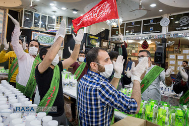 توزیع رایگان ۶۰۰۰ هزار بسته مواد ضدعفونی کننده به مناسبت میلاد امیر المومنین (علیه السلام)