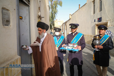 توزیع بسته‌های تبرکی مسجد مقدس جمکران