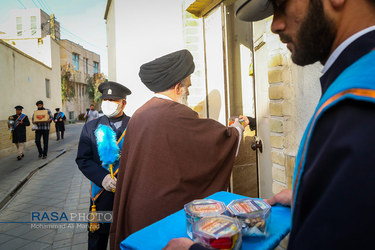 توزیع بسته‌های تبرکی مسجد مقدس جمکران