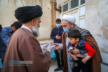 توزیع بسته‌های تبرکی مسجد مقدس جمکران