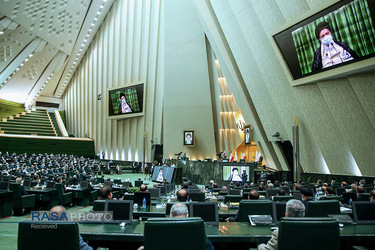 ارتباط تصویری نمایندگان یازدهمین دوره مجلس شورای اسلامی با رهبر انقلاب