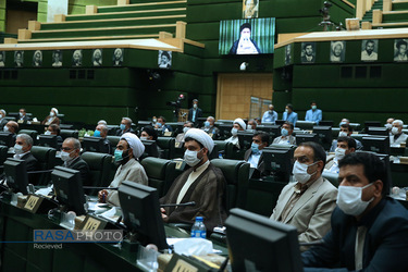 ارتباط تصویری نمایندگان یازدهمین دوره مجلس شورای اسلامی با رهبر انقلاب