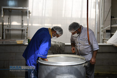طبخ و توزیع ۵۰ هزار پرس غذای گرم در روز عید سعید غدیر