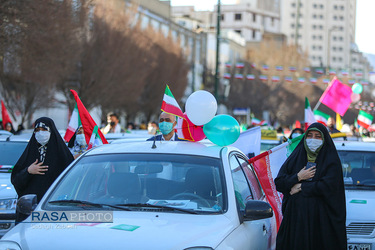 راهپیمایی یوم الله ۲۲ بهمن در مشهد مقدس