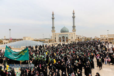 مراسم استقبال از کاروان نمادین حضرت معصومه (سلام الله علیها) به قم