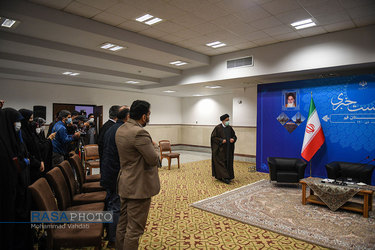 نشست خبری رئیس جمهور در پایان سفر به استان قم