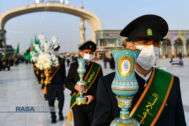 مراسم تعویض پرچم مسجد مقدس جمکران در آستانه نیمه شعبان