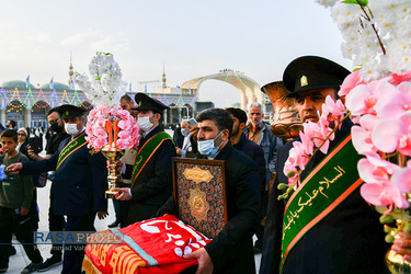 مراسم تعویض پرچم مسجد مقدس جمکران در آستانه نیمه شعبان