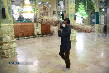 غبارروبی مسجد مقدس جمکران در آستانه ماه مبارک رمضان