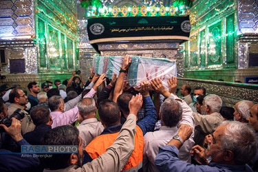 تشییع پیکر شهید «محمد علیپور اصطهباناتی» پس از ۳۸ سال در شیراز