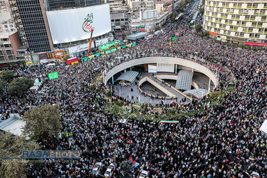 جشن بزرگ میلاد حضرات پیامبراعظم و امام جعفر صادق (صلوات الله علیهم) در میدان، ولی عصر تهران