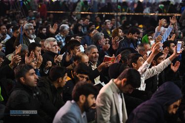 مسجد مقدس جمکران در شب میلاد امام زمان (عج)