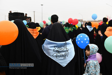 راهپیمایی کالسکه ای پدر و مادرها با عنوان 