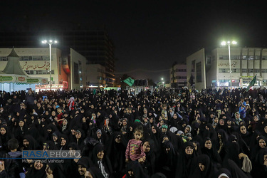 اجتماع زائران و مجاوران رضوی در شب شهادت حضرت جوادالائمه (علیه السلام)