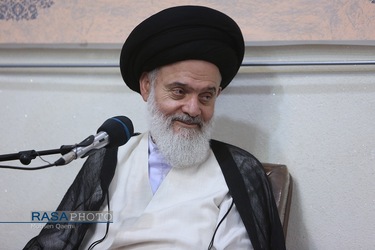 دیدار مدیرعامل و اعضای خبرگزاری رسا با رئیس جامعه مدرسین حوزه علمیه قم