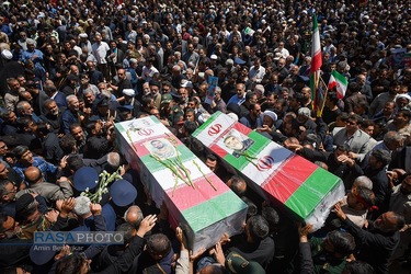تشییع ۲ شهید حادثه تروریستی حرم شاهچراغ (ع) در شیراز