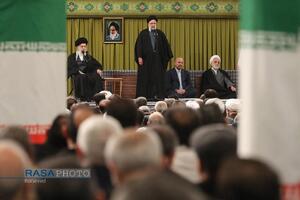 دیدار مسئولان نظام و سفرای کشورهای اسلامی با رهبر معظم انقلاب اسلامی