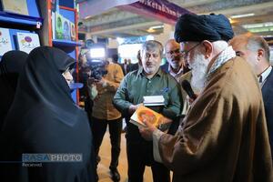 بازدید رهبر معظم انقلاب از سی و پنجمین نمایشگاه بین‌المللی کتاب تهران