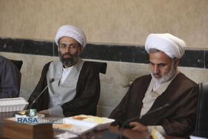 نشست تحلیل و بررسی «پیام رهبر معظم انقلاب به همایش ملی صدمین سال بازتأسیس حوزه علمیه»