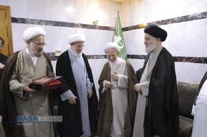 تشرف حضرت آیت‌الله جوادی آملی به حرم‌های مطهر حضرت اباعبدالله الحسین و حضرت ابوالفضل العباس (علیهما‌السلام)