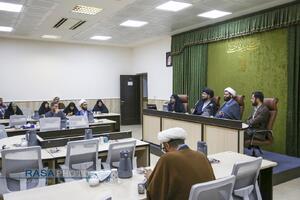 نشست هم‌اندیشی به مناسبت پیام آیت‌الله‌العظمی خامنه‌ای به همایش صدسالگی حوزه و روز جهانی ارتباطات