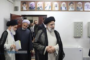 شهید آیت الله رئیسی در محضر بزرگان