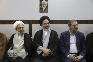 حضور نماینده ولی فقیه در سازمان حج و زیارت در دفاتر مراجع تقلید