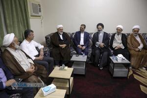 حضور نماینده ولی فقیه در سازمان حج و زیارت در دفاتر مراجع تقلید