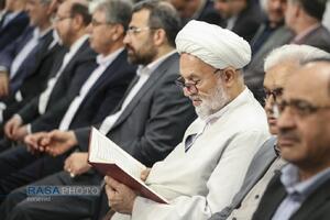 دیدار نمایندگان مجلس شورای اسلامی با رهبر معظم انقلاب