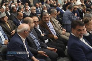 دیدار نمایندگان مجلس شورای اسلامی با رهبر معظم انقلاب