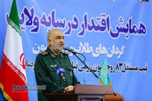 تصاویری از فرمانده شهید سپاه پاسداران انقلاب اسلامی سردار حسین سلامی