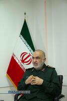 تصاویری از فرمانده شهید سپاه پاسداران انقلاب اسلامی سردار حسین سلامی