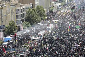 تشییع با شکوه و میلیونی شهدای اقتدار ملی در تهران