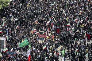 تشییع با شکوه و میلیونی شهدای اقتدار ملی در تهران