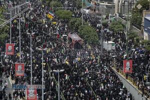 تشییع با شکوه و میلیونی شهدای اقتدار ملی در تهران