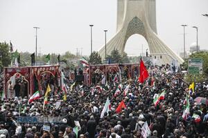 تشییع با شکوه و میلیونی شهدای اقتدار ملی در تهران