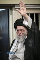 برگزاری مراسم بزرگداشت شهدای جنگ تحمیلی اخیر با حضور و سخنرانی رهبر معظم انقلاب