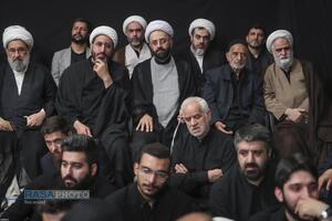 عزاداری هیئتهای دانشجویی به مناسبت اربعین حسینی در حسینیه امام خمینی (ره)