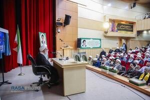 آیین رونمایی و آغاز برپایی جلسات درس اخلاق در مساجد استان قم با سخنرانی آیت الله شب زنده دار
